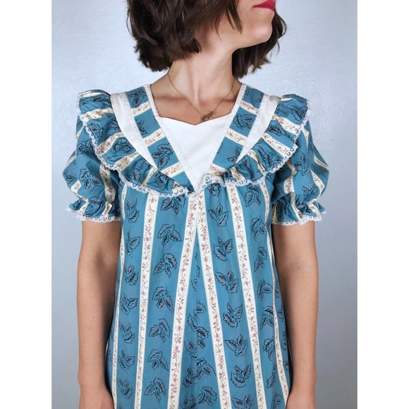 vintage 70s Blue STRIPED MuuMuu Maxi DRESS xs/s cottage core ruffles Hawaii boho - Picture 5 of 10